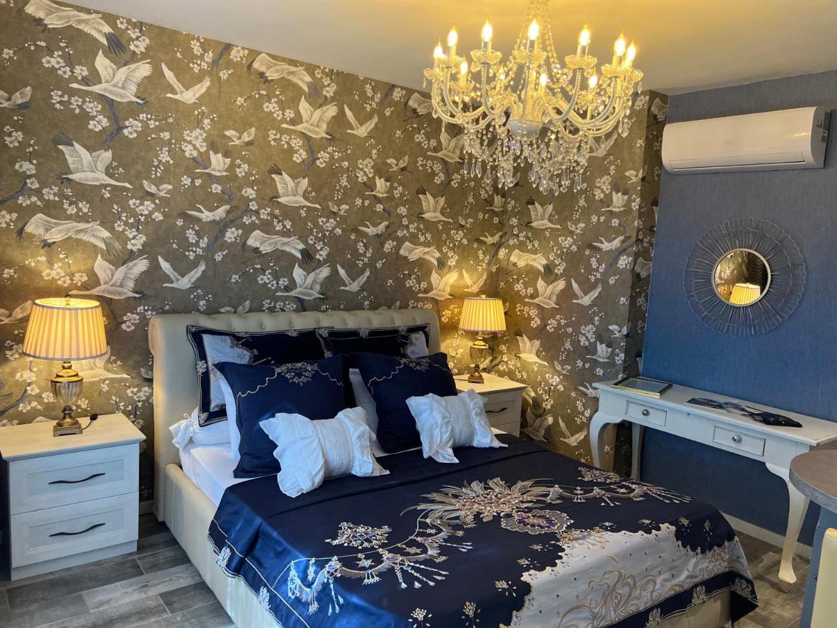 Bed and Breakfast La Casa Dei Sogni Flayosc Екстер'єр фото